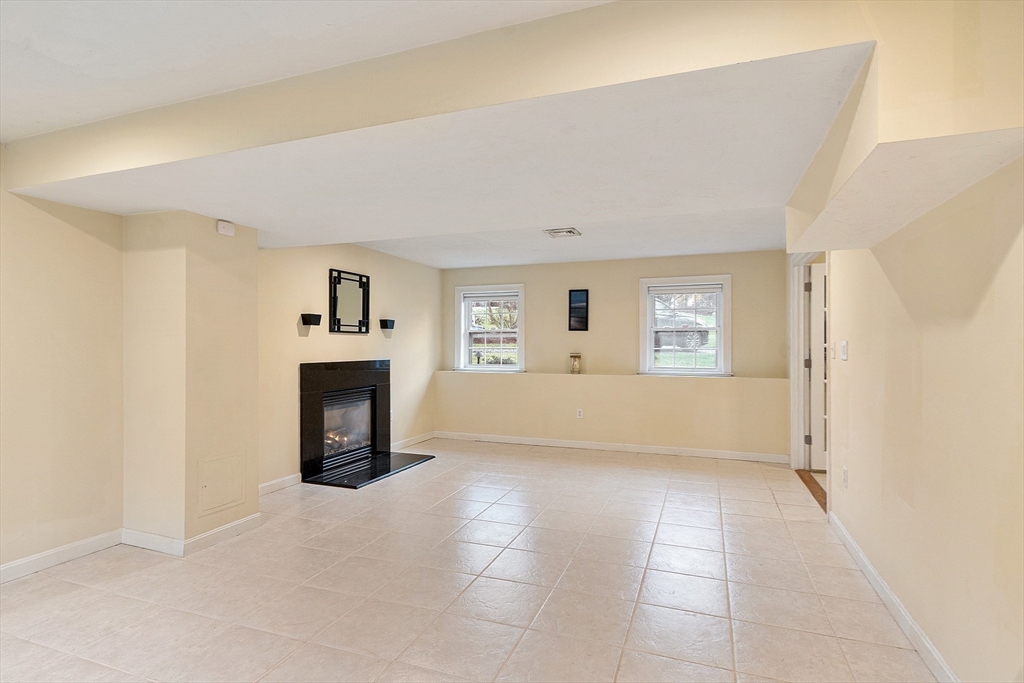 49 Brigham Hill Road Grafton, MA 01519 - Photo 28 of 37