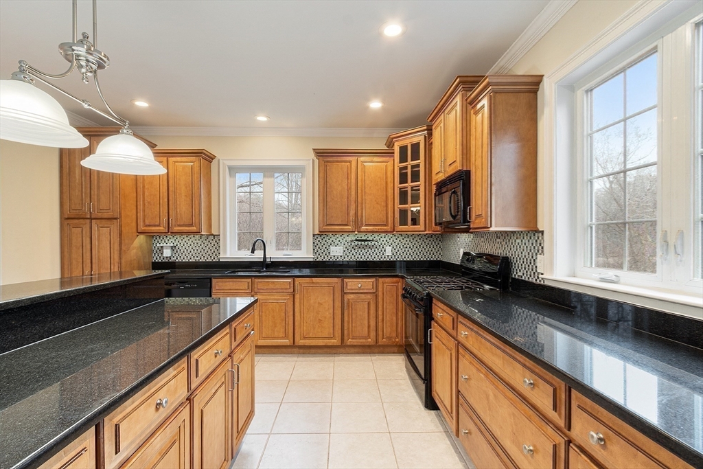 49 Brigham Hill Road Grafton, MA 01519 - Photo 9 of 37