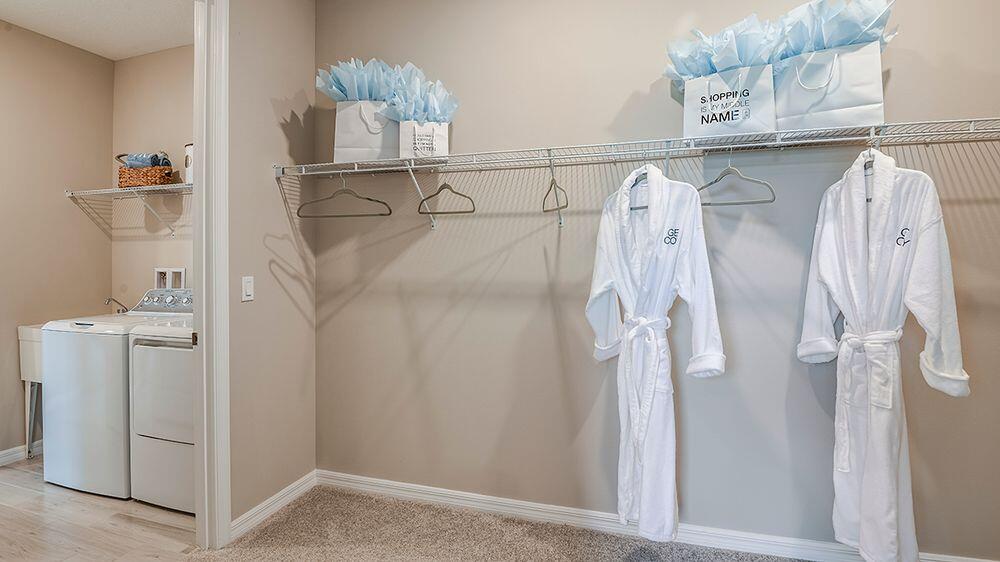 604 Southeast Ranch Oak Circle Port St. Lucie, FL 34984 - Photo 15 of 35 a bathroom with a shower