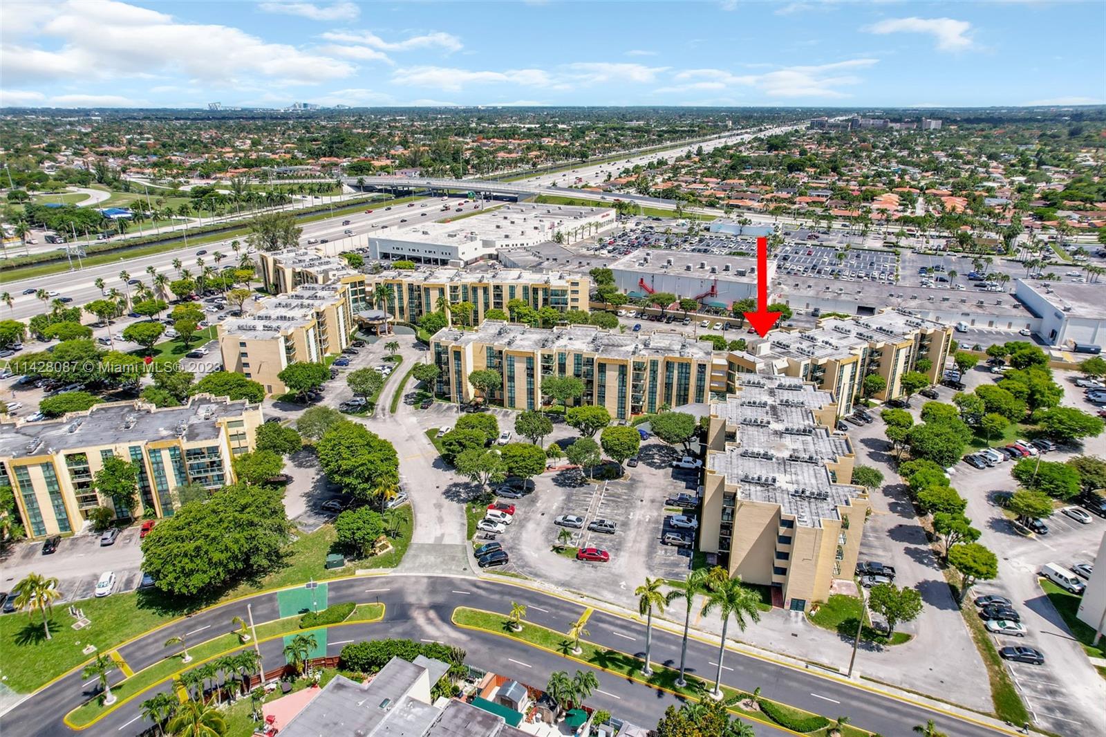 11800 Southwest 18th Street, Unit 5084 Miami, FL 33175 - Photo 43 of 44 an aerial view of multiple house