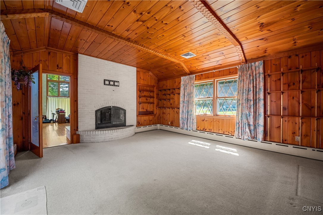 582 County Rte 25 Minetto, NY 13126 - Photo 7 of 48