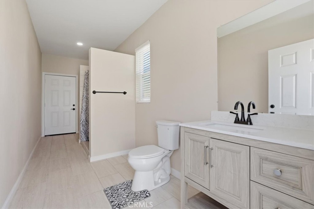 16795 Eagle Peak Road Riverside, CA 92504 - Photo 66 of 74 Outdoor Bathroom