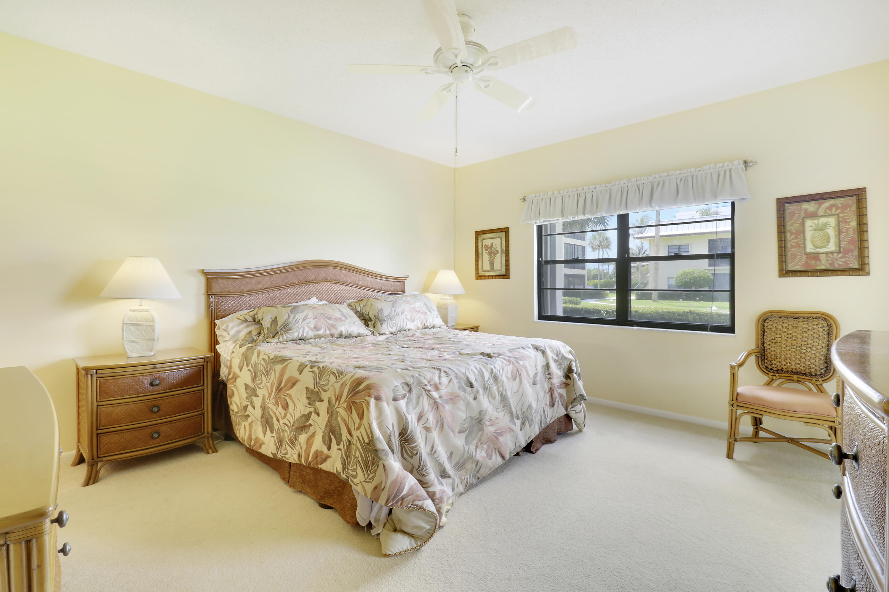 375 South Beach Road, Unit 102B Jupiter, FL 33469 - Photo 14 of 31 Primary