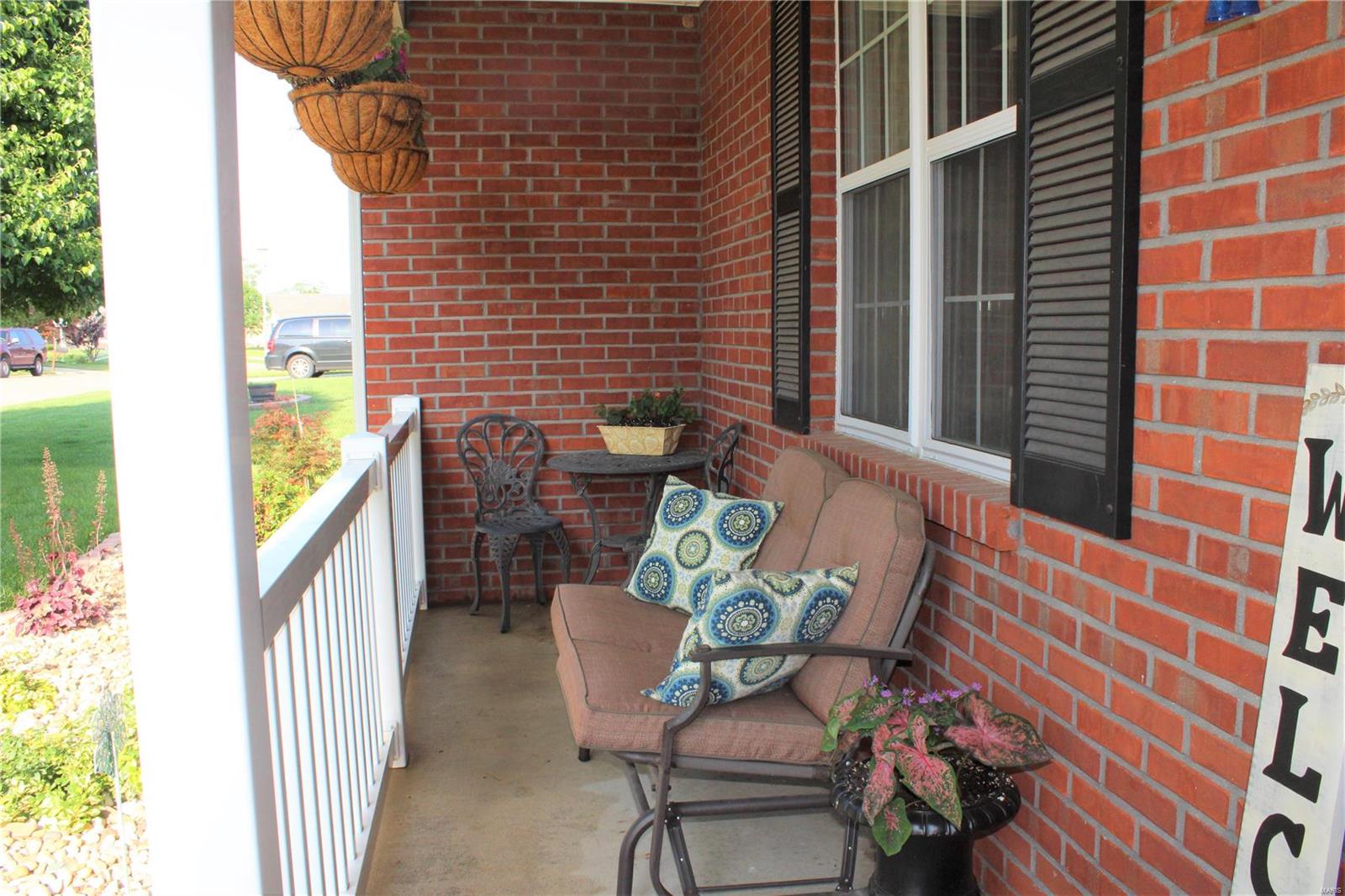 416 Hartmann Lane Waterloo, IL 62298 - Photo 19 of 98 Gallery Image 19