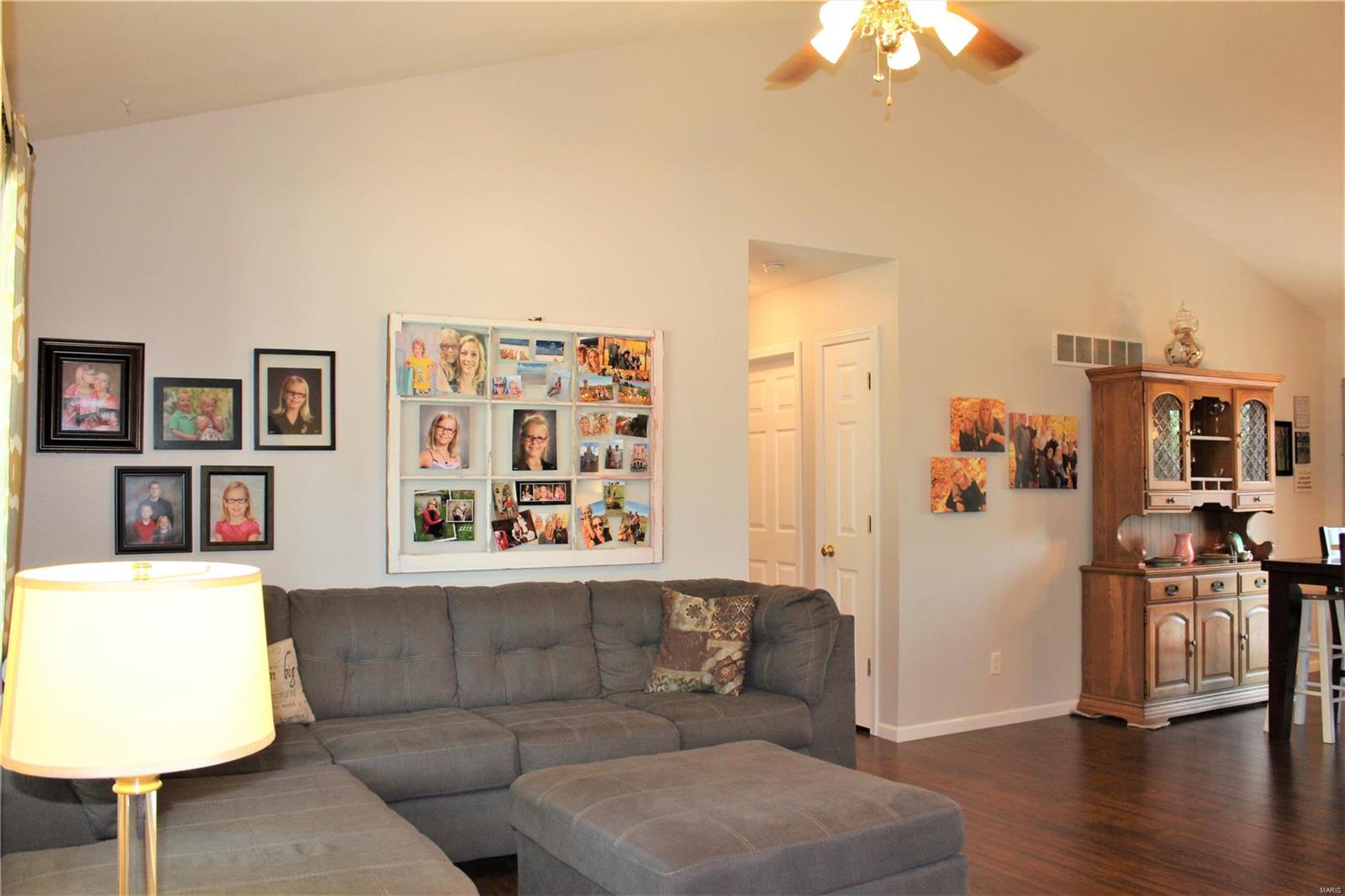 416 Hartmann Lane Waterloo, IL 62298 - Photo 29 of 98 Gallery Image 29