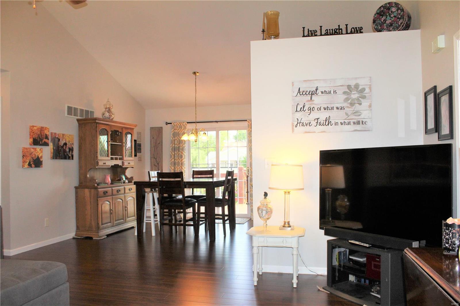 416 Hartmann Lane Waterloo, IL 62298 - Photo 31 of 98 Gallery Image 31