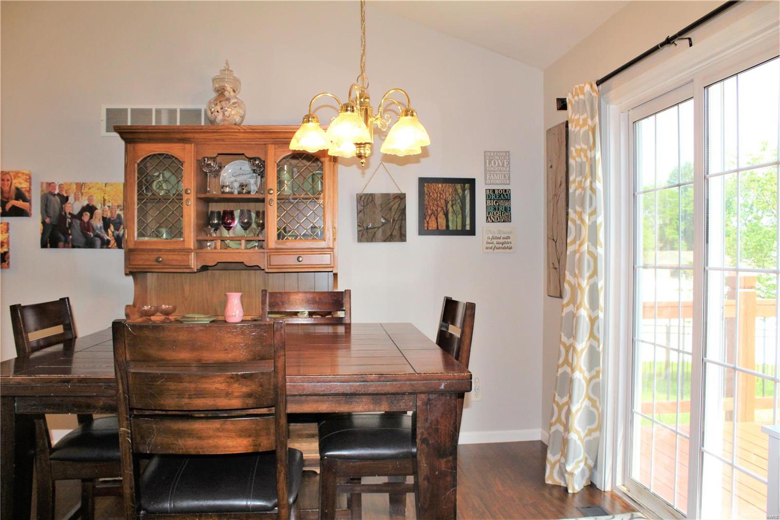 416 Hartmann Lane Waterloo, IL 62298 - Photo 37 of 98 Gallery Image 37