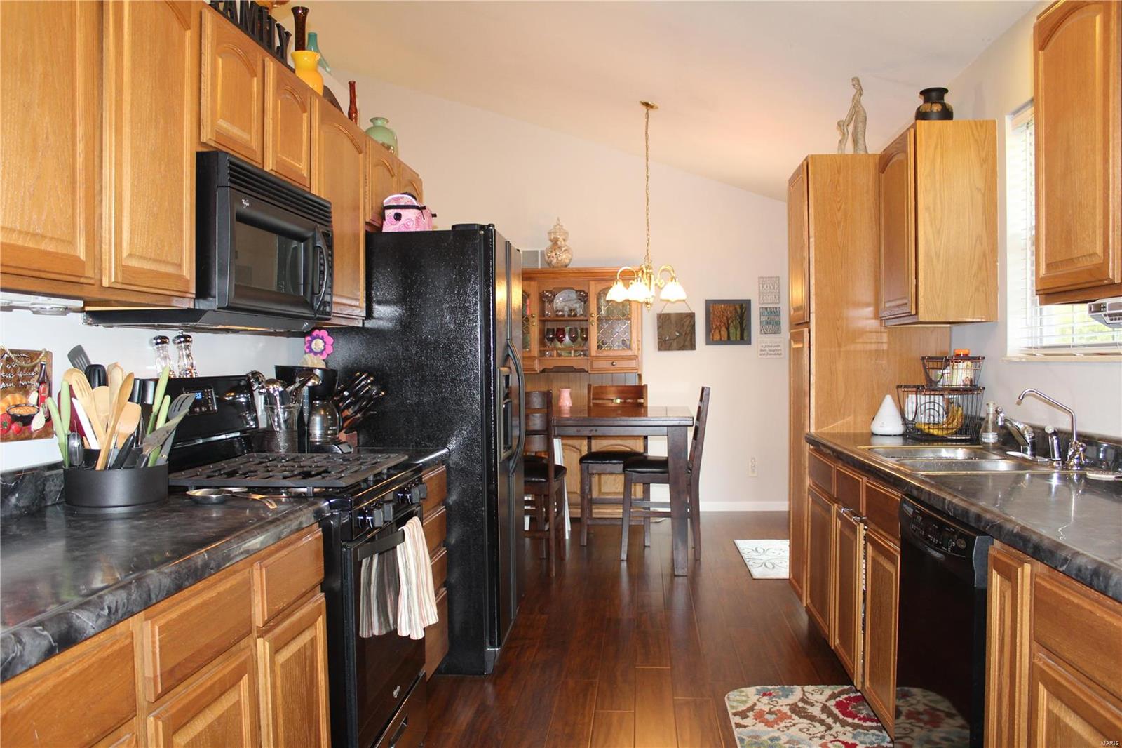 416 Hartmann Lane Waterloo, IL 62298 - Photo 41 of 98 Gallery Image 41