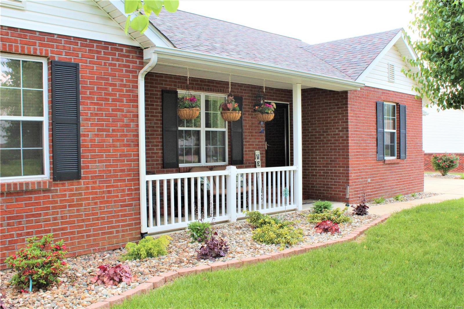 416 Hartmann Lane Waterloo, IL 62298 - Photo 6 of 98 Gallery Image 6