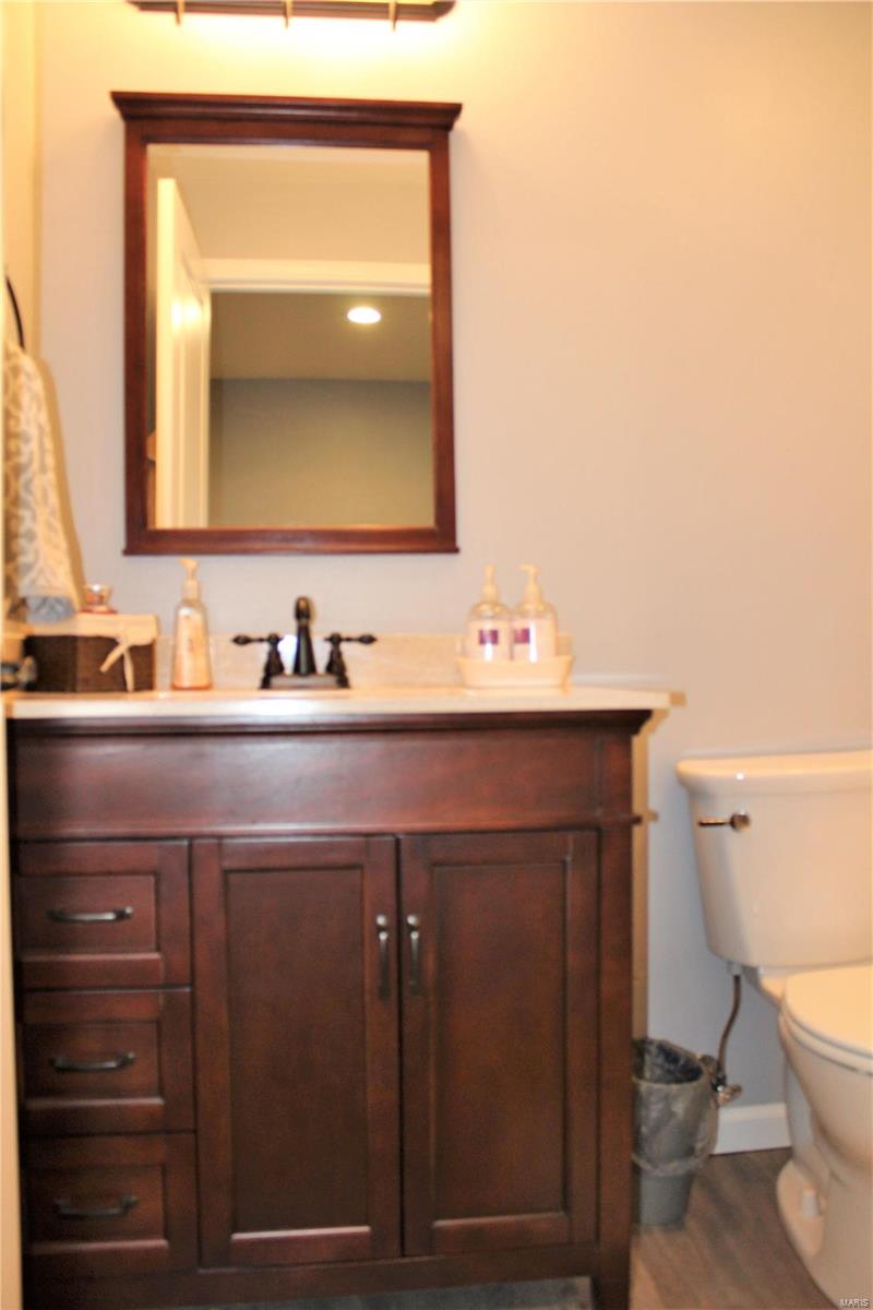 416 Hartmann Lane Waterloo, IL 62298 - Photo 85 of 98 Gallery Image 85