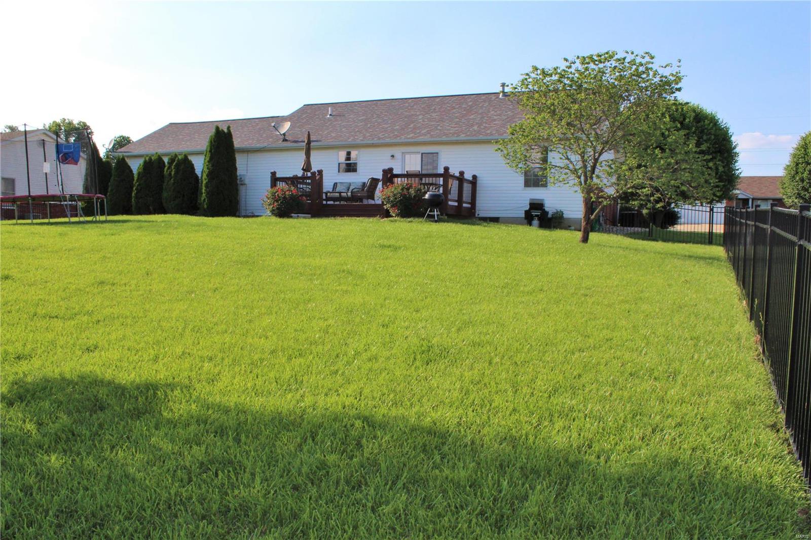 416 Hartmann Lane Waterloo, IL 62298 - Photo 93 of 98 Gallery Image 93