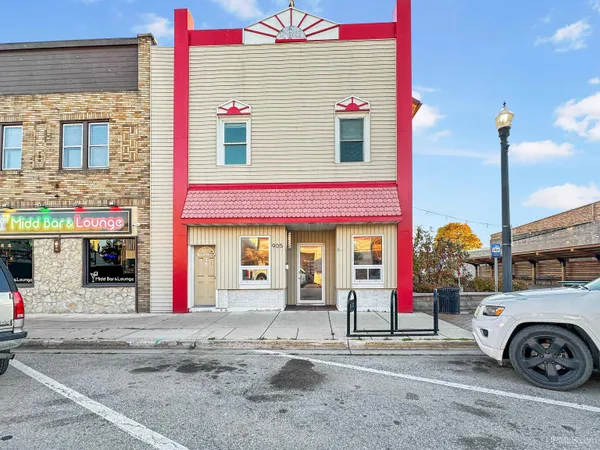 $209,995 | 905 Delta Avenue, Gladstone, MI 49837