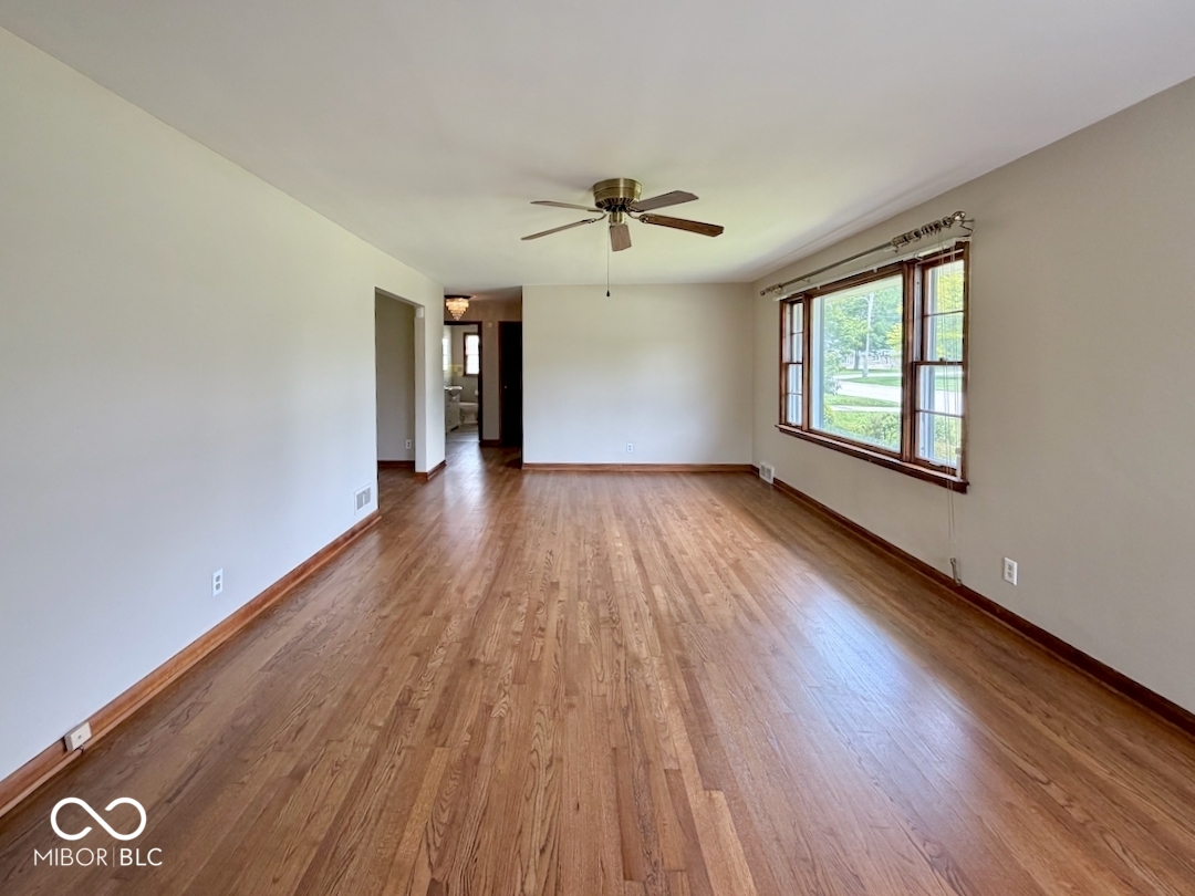 312 South Carr Road Plainfield, IN 46168 - Photo 9 of 45