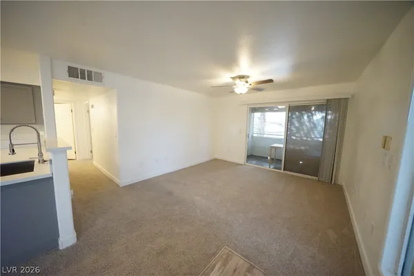 $1,340 | 5710 East Tropicana Avenue, Unit 2028, Las Vegas, NV 89122