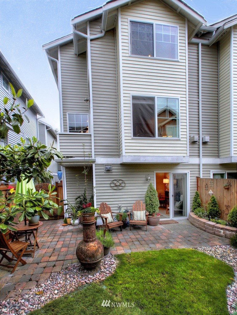 1217 North 88th Street Seattle, WA 98103 - Photo 1 of 1 Gallery Image 1