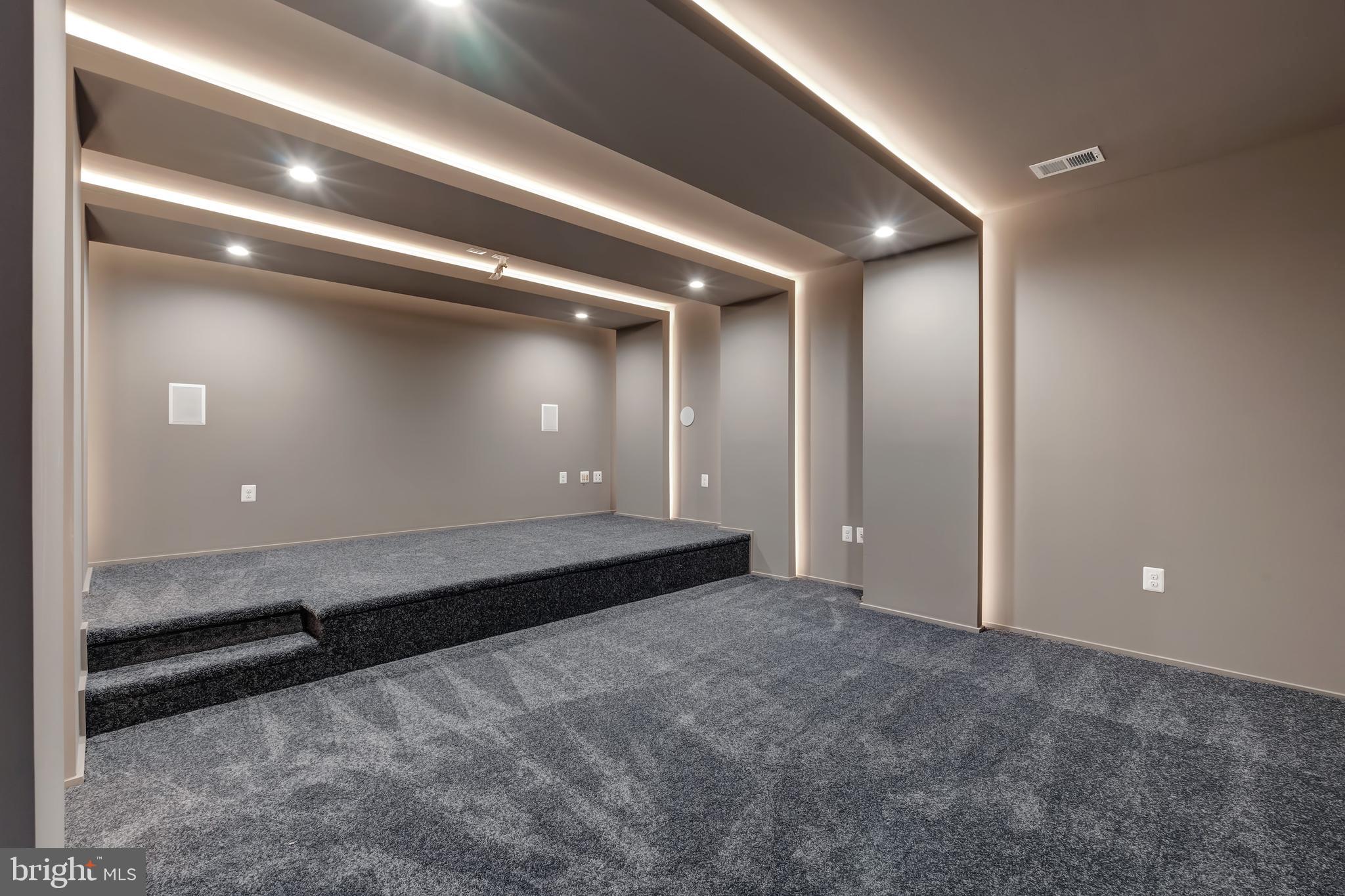 6800 Old Chesterbrook Road McLean, VA 22101 - Photo 41 of 44 a view of an empty room