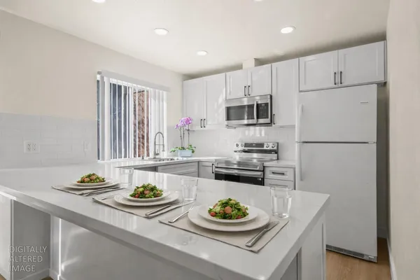 $460,000 | 1560 Drake Drive, Davis, CA 95616