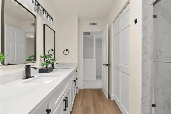 $460,000 | 1560 Drake Drive, Davis, CA 95616