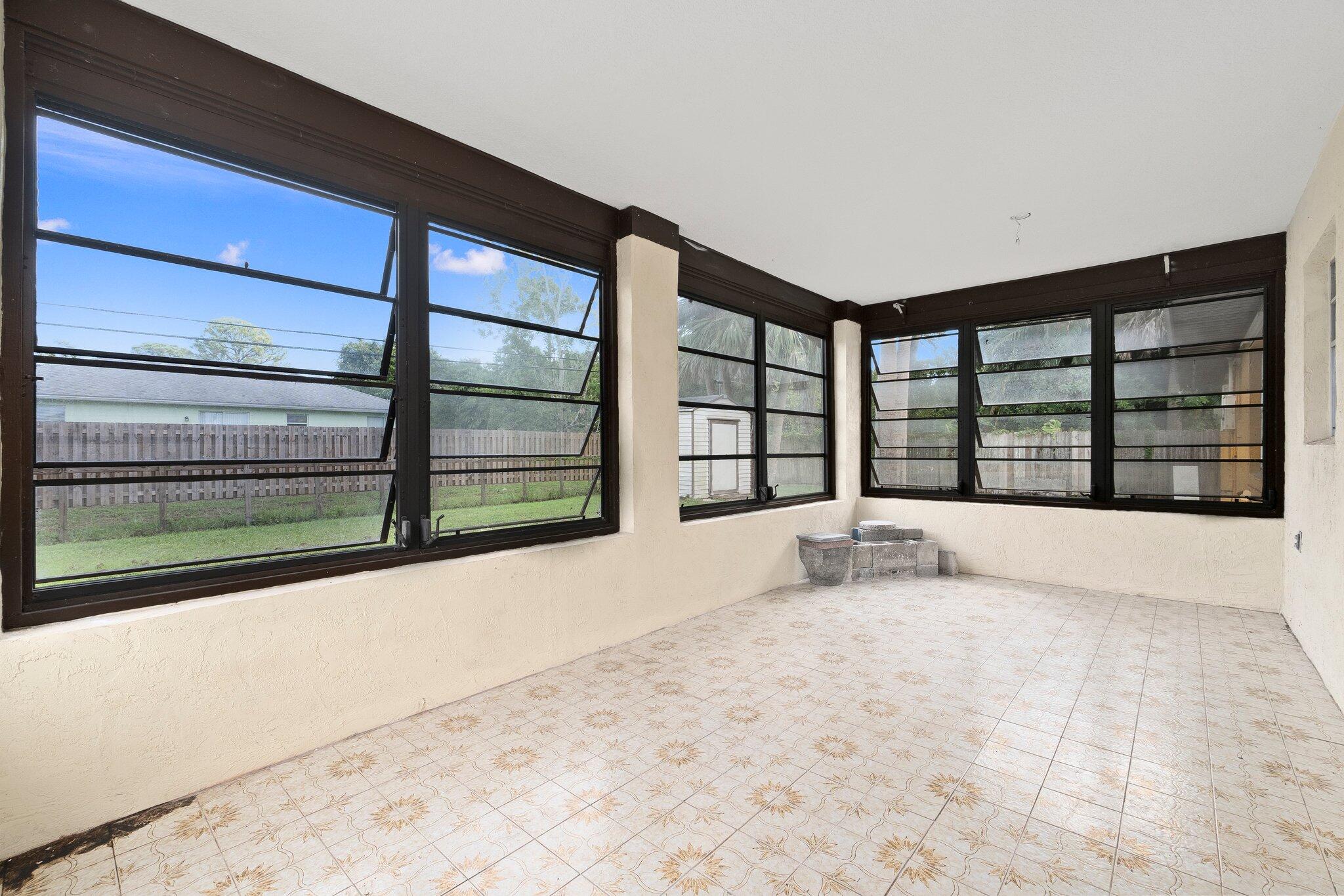 7504 Hibiscus Road Fort Pierce, FL 34951 - Photo 32 of 50 32-web-or-mls-DSC08336