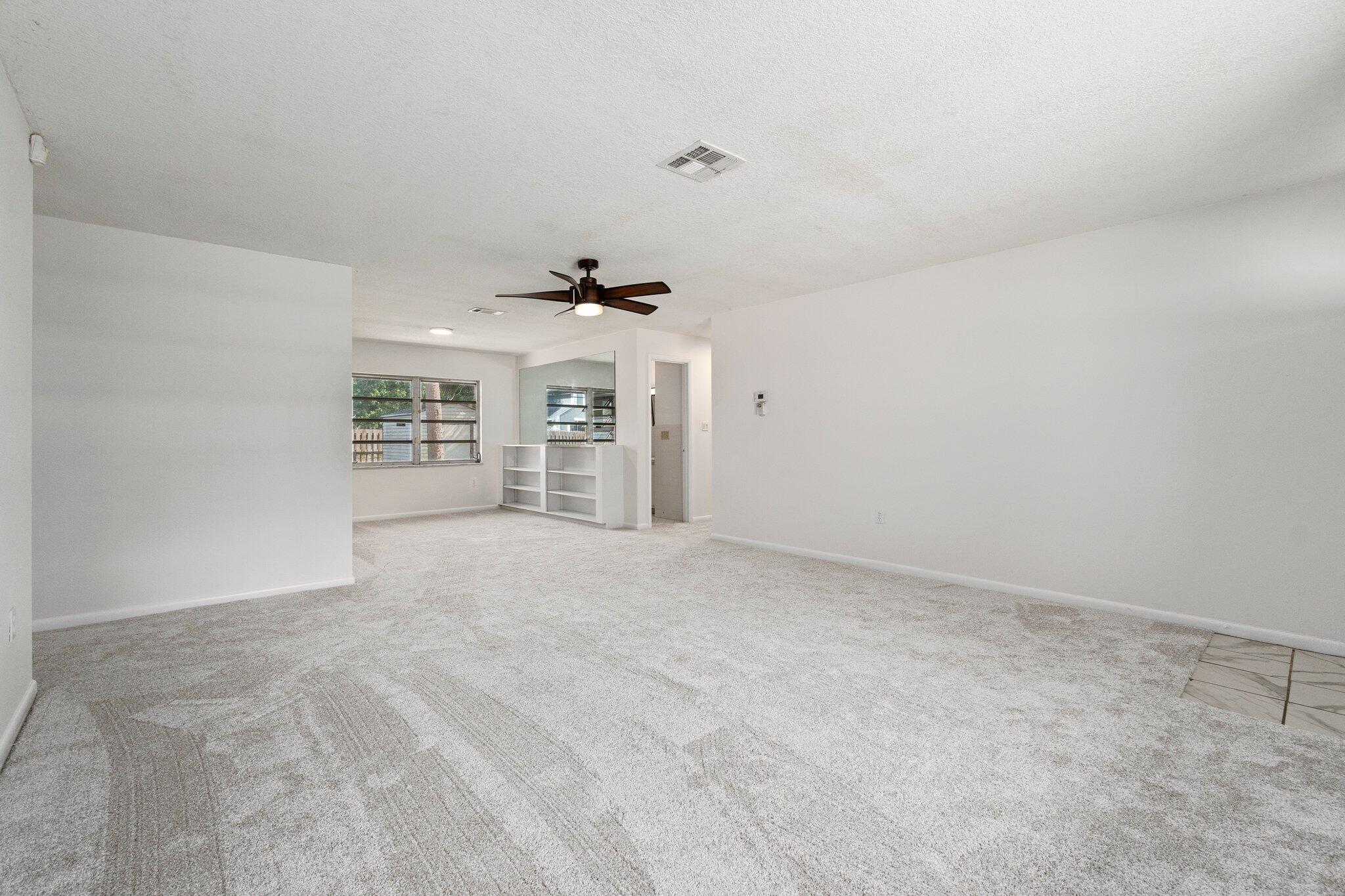 7504 Hibiscus Road Fort Pierce, FL 34951 - Photo 8 of 50 8-web-or-mls-DSC08142