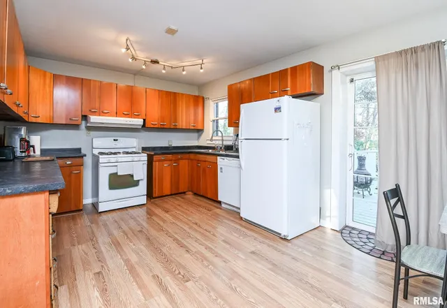 $216,500 | 4426 North Wilco Drive, Peoria, IL 61615