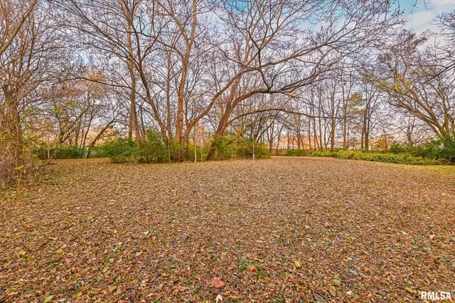 $216,500 | 4426 North Wilco Drive, Peoria, IL 61615