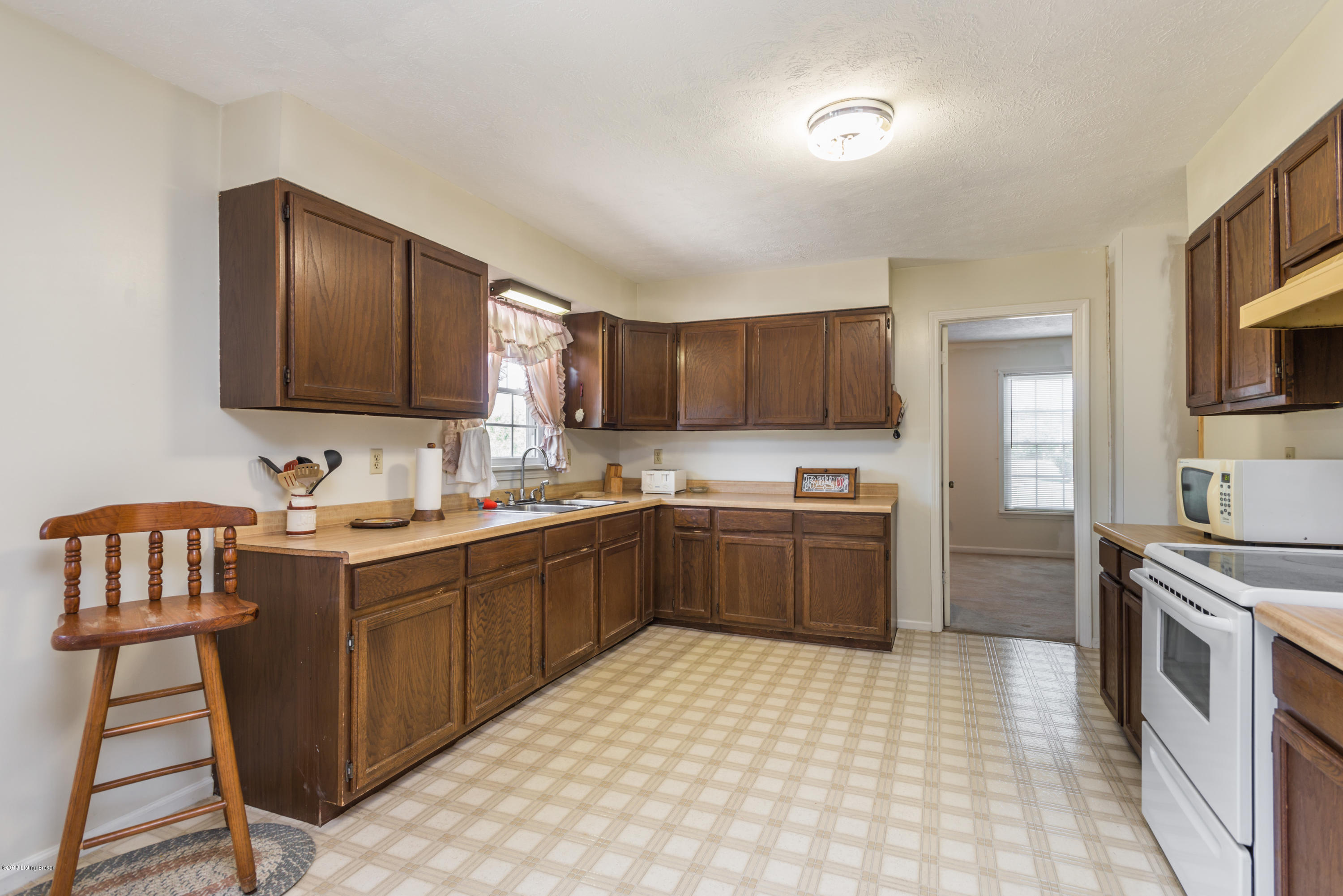 1135 Ridge Road Shepherdsville, KY 40165 - Photo 9 of 50 dhi-109