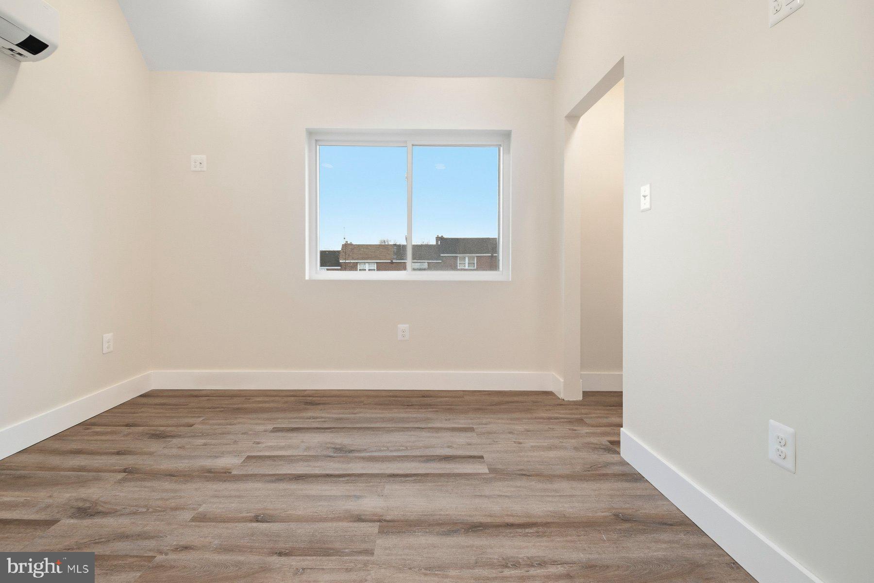 3828 10th Street Baltimore, MD 21225 - Photo 13 of 26