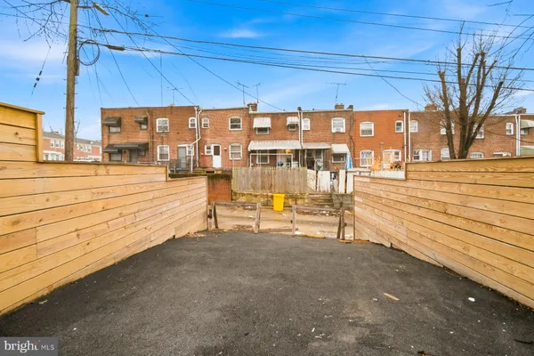 $2,500 | 3828 10th Street, Baltimore, MD 21225