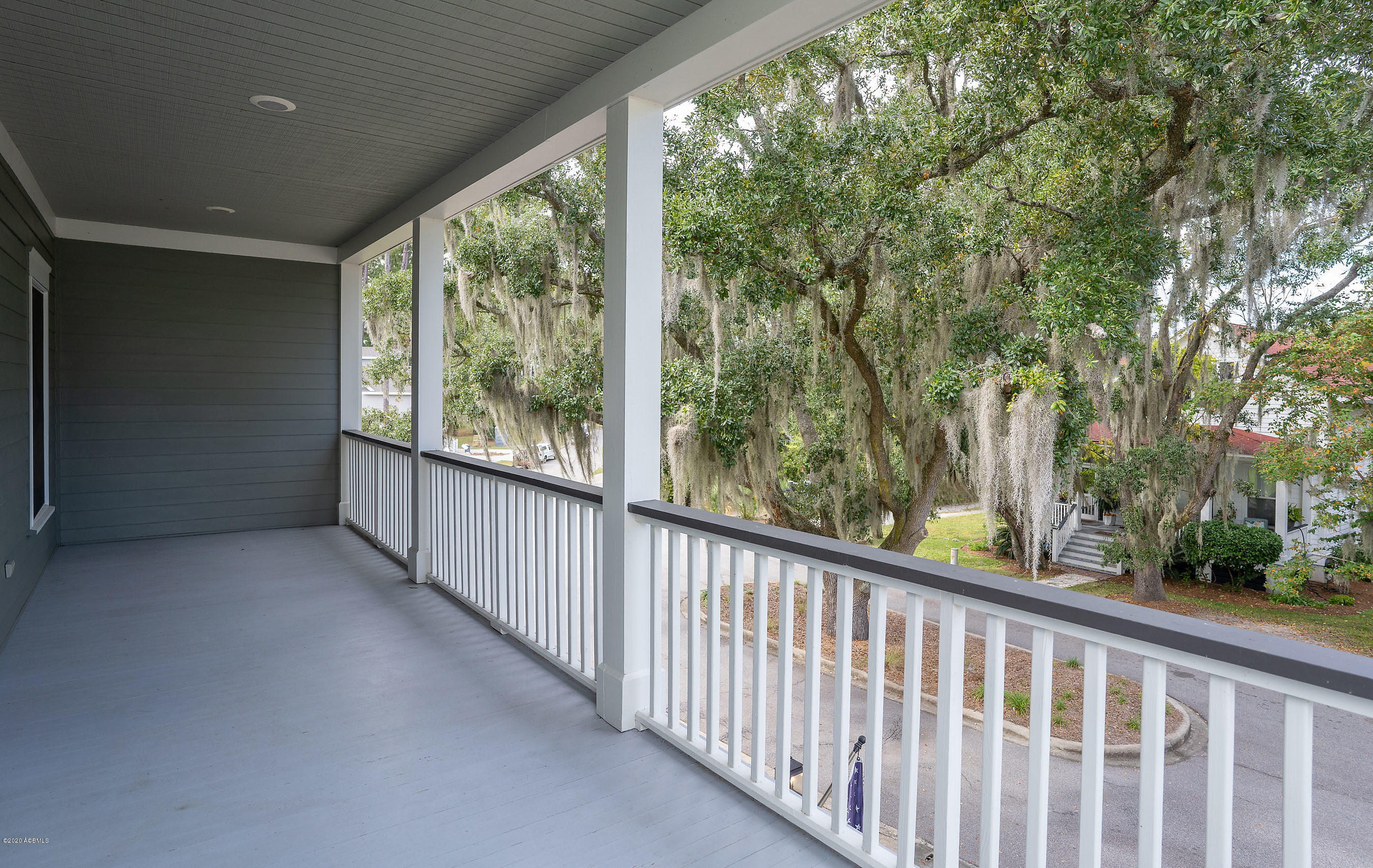 122 Willow Point Road Beaufort, SC 29906 - Photo 6 of 47 Second Floor Porch