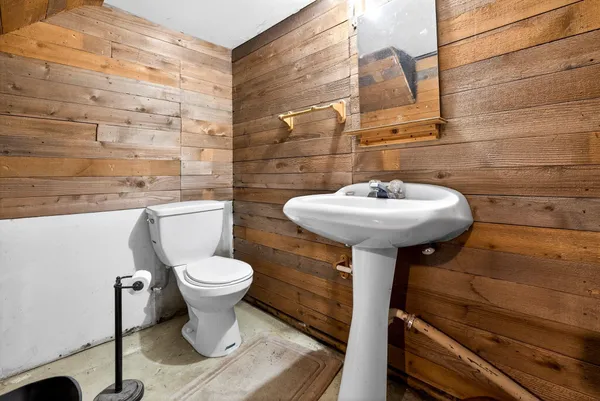 $230,000 | 1623 South Jefferson Street, Appleton, WI 54915