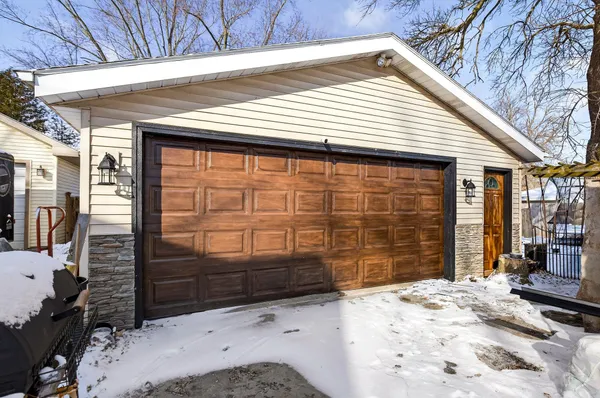 $230,000 | 1623 South Jefferson Street, Appleton, WI 54915