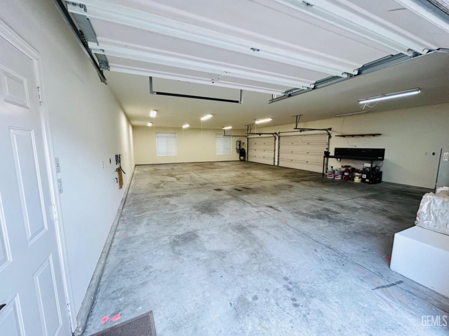 Undisclosed Address Taft, CA 93268 - Photo 11 of 27 a view of a livingroom with furniture and a ceiling fan