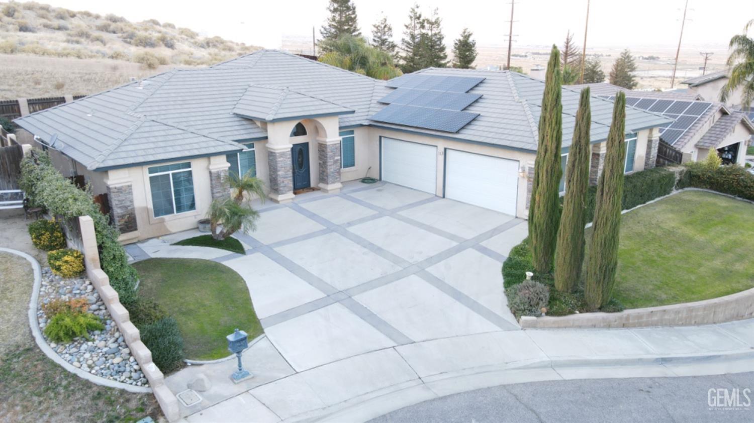 Undisclosed Address Taft, CA 93268 - Photo 27 of 27 a aerial view of a house with garden