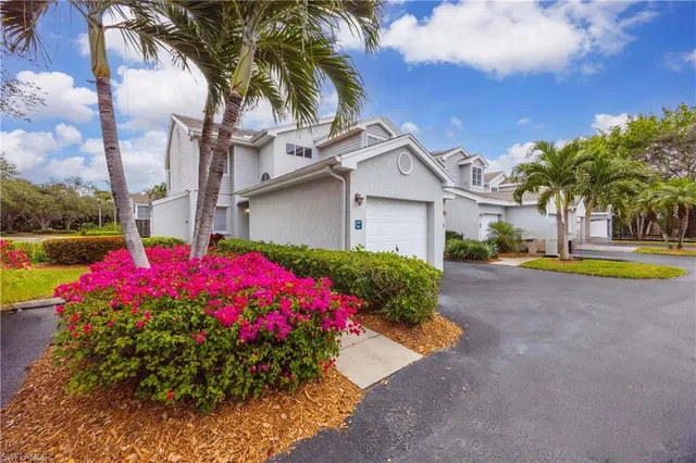 $370,000 | 2860 Citrus Lake Drive, Unit R204, Naples, FL 34109