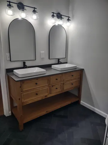 $749,000 | 5654 Borthick Road, Springfield, TN 37172