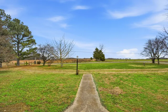 $749,000 | 5654 Borthick Road, Springfield, TN 37172