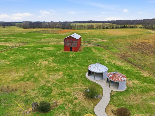 $749,000 | 5654 Borthick Road, Springfield, TN 37172