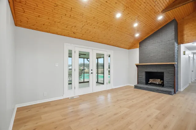 $749,000 | 5654 Borthick Road, Springfield, TN 37172