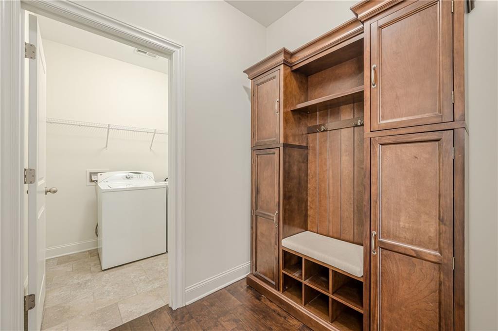 1040 Peyton View Court Alpharetta, GA 30004 - Photo 28 of 53 a view of an empty room