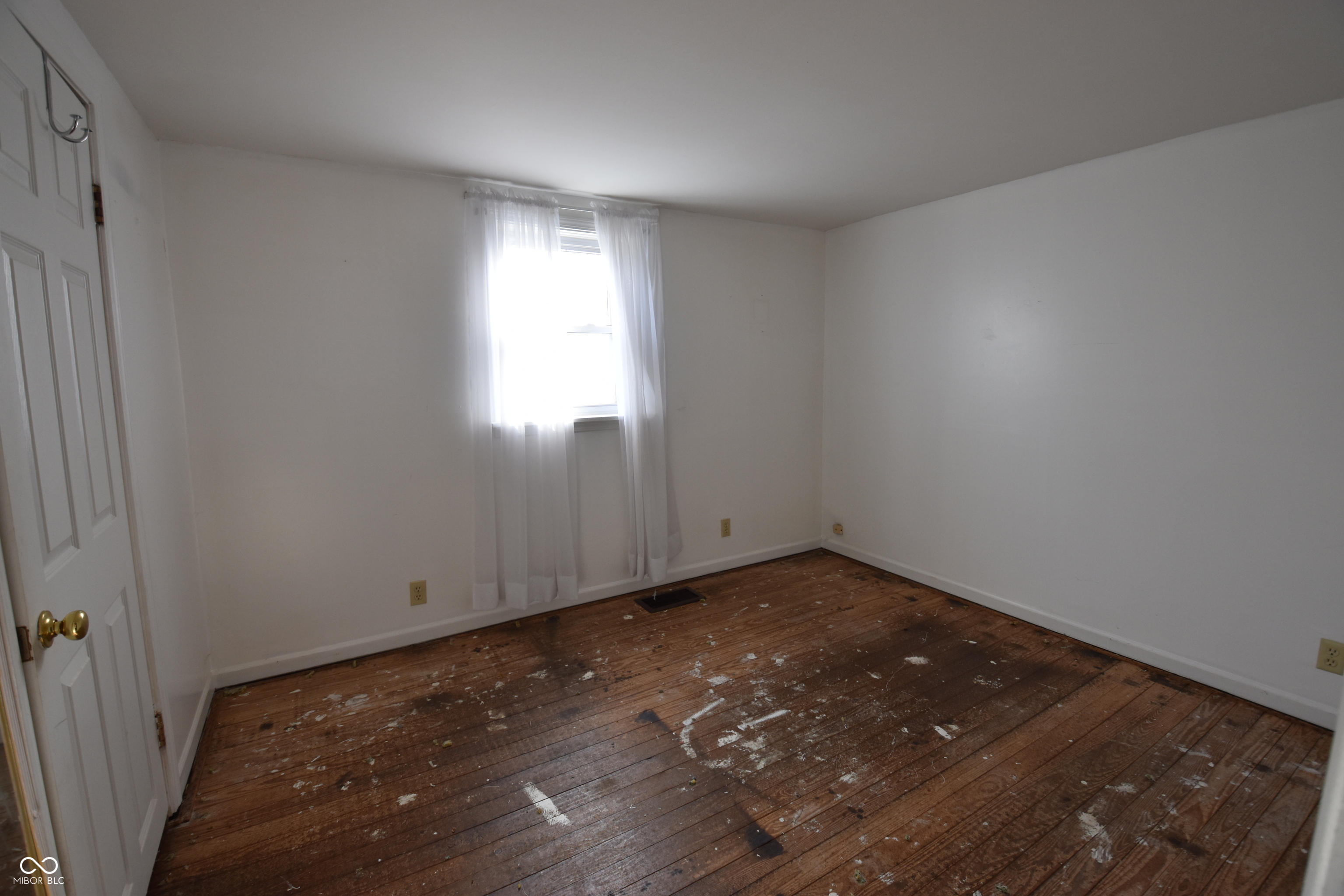 502 South State Street Greenfield, IN 46140 - Photo 8 of 22