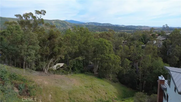 $1,098,000 | 2171 East Lemon Heights Drive, North Tustin, CA 92705