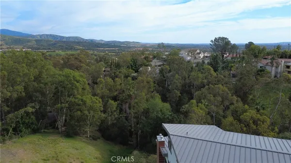 $1,098,000 | 2171 East Lemon Heights Drive, North Tustin, CA 92705