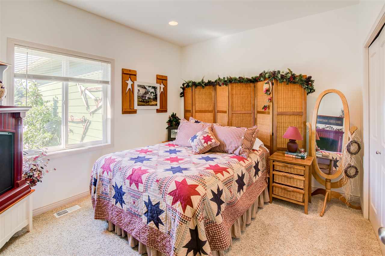 6101 South Chapman Road Greenacres, WA 99016 - Photo 10 of 20
