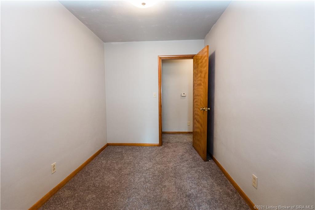 4614 Grant Line Road New Albany, IN 47150 - Photo 20 of 36 Gallery Image 20