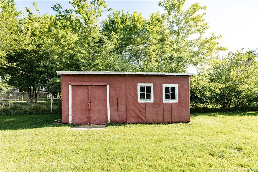 4614 Grant Line Road New Albany, IN 47150 - Photo 7 of 36 Gallery Image 7