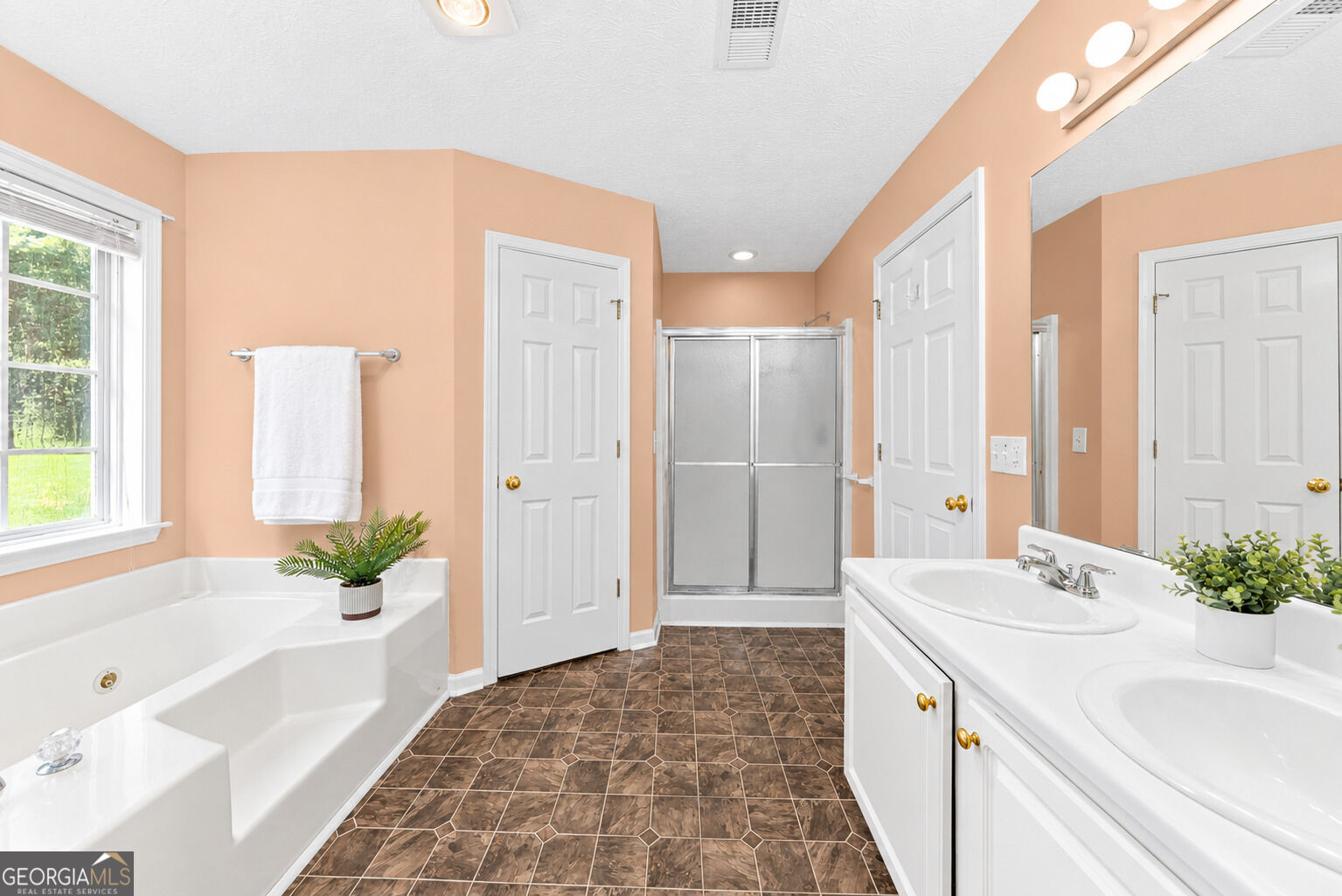 744 Old Forrester Road Monroe, GA 30655 - Photo 10 of 45 Gallery Image 10