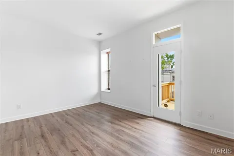 $169,900 | 422 Lake Avenue, Unit 5, St. Louis, MO 63108
