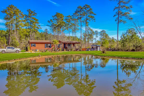 $299,000 | 81 Silver Pond Lane, Hemingway, SC 29554