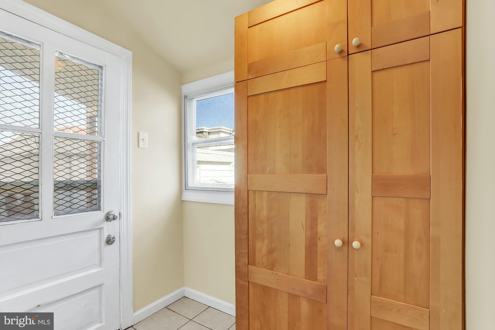 109 Chatham Road Upper Darby, PA 19082 - Photo 13 of 31 Mudroom